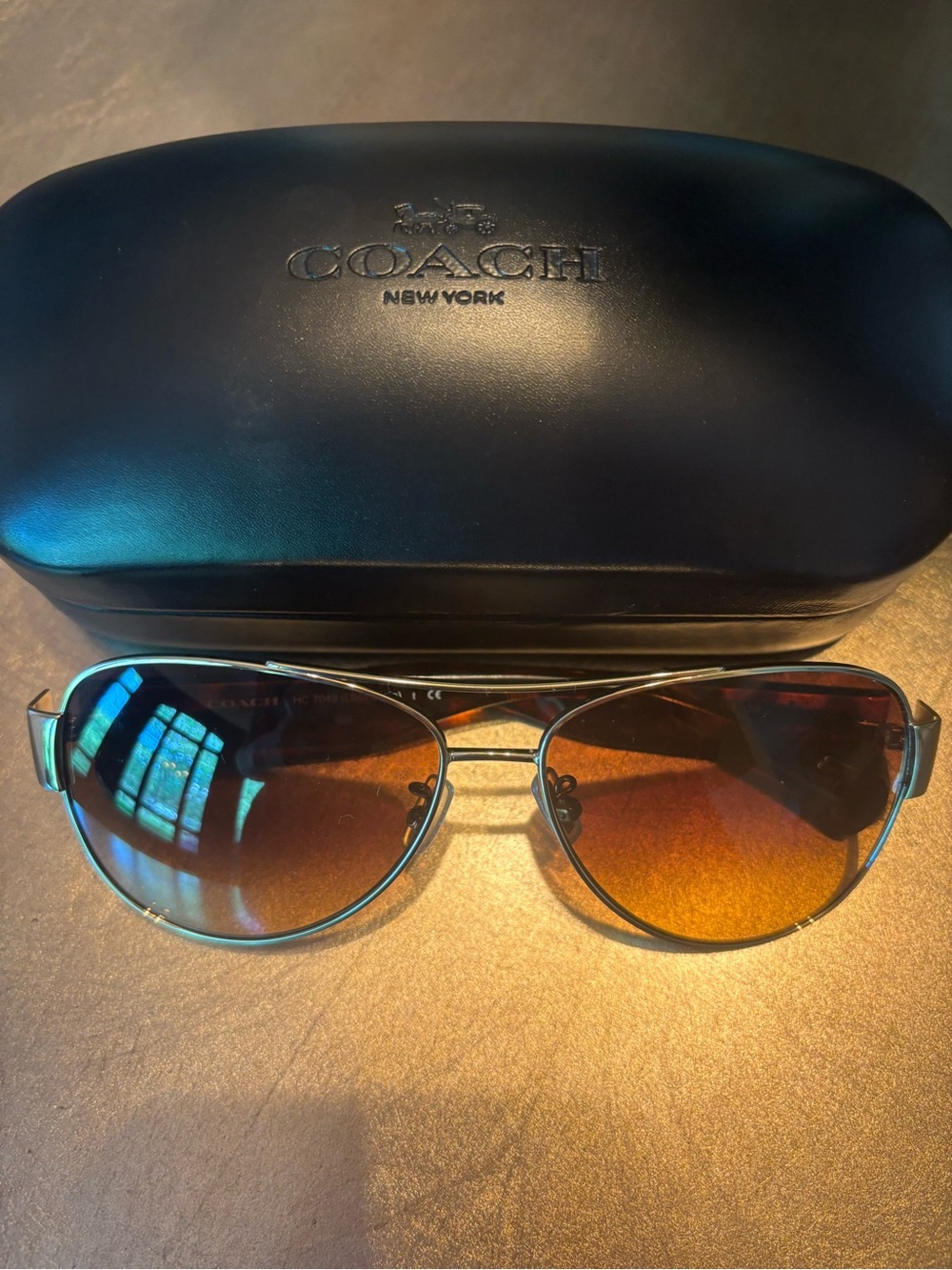 Coach Aviator Sunglasses Gold Frame with Brown Gradient Lenses